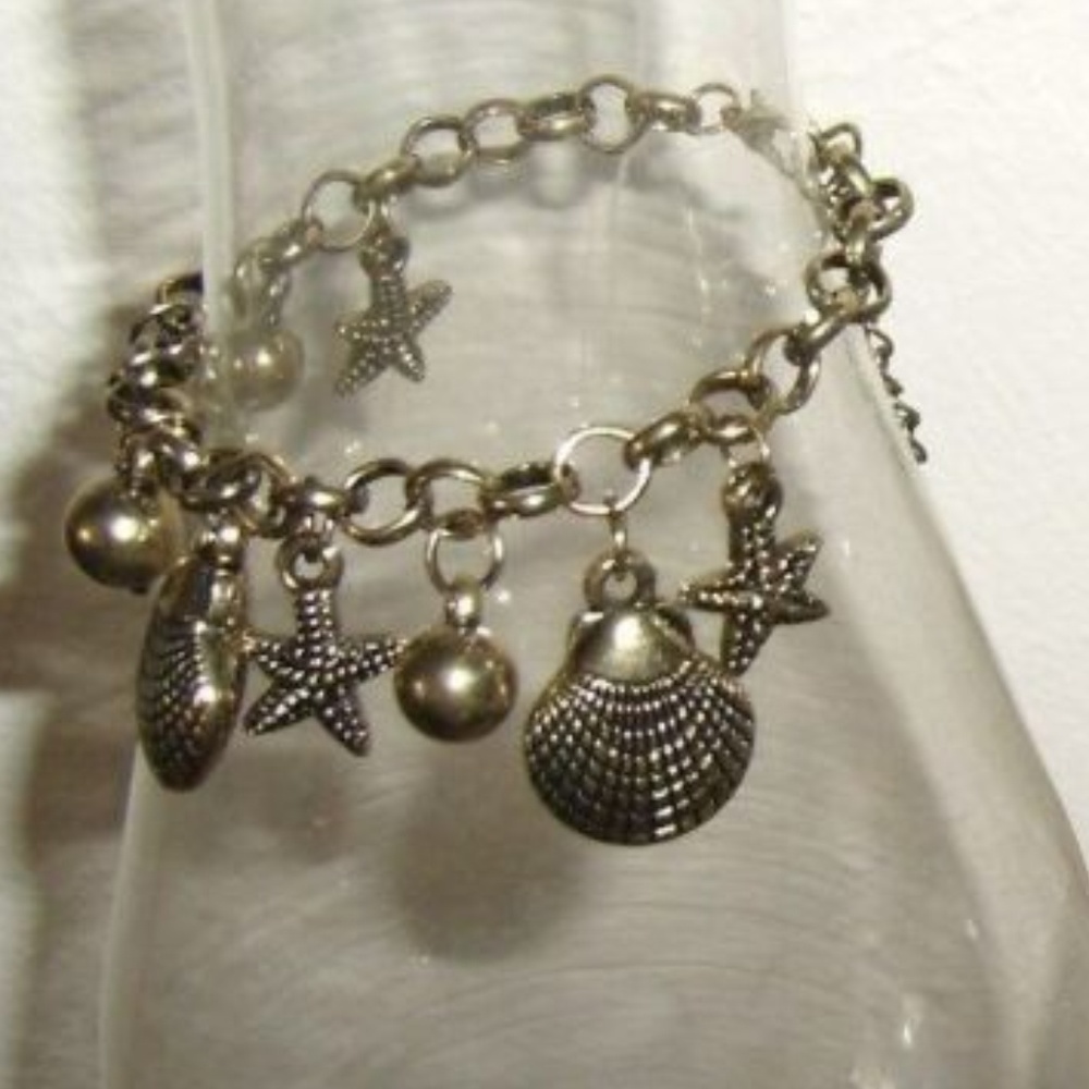 Rare Shell Stars Fish extension Gold-tone Bracelet